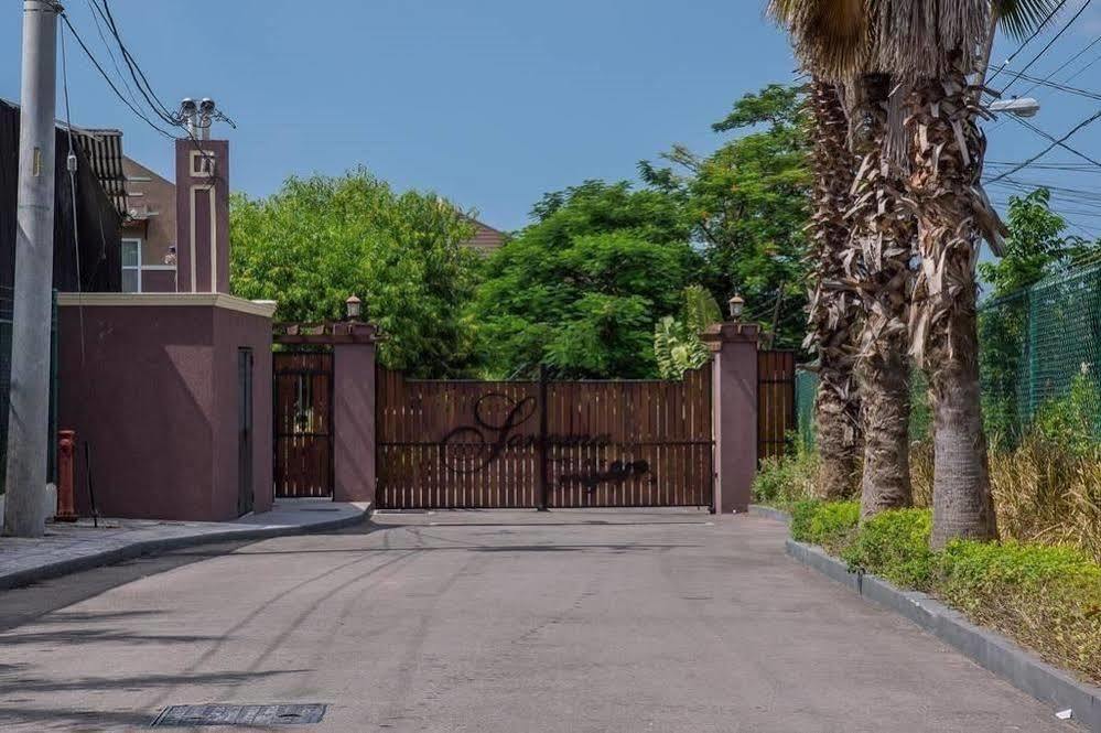 New Kingston Guest Apt At Sonoma Estate 外观 照片